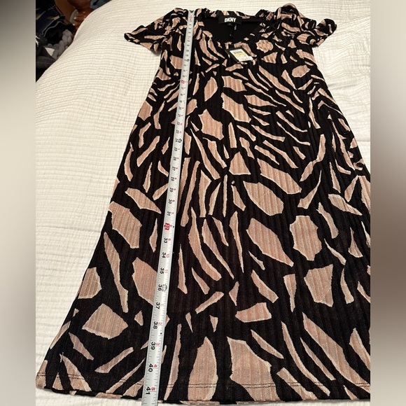 DKNY Printed Hacci Knit Dress - NWT - Size M - Picture 15 of 15